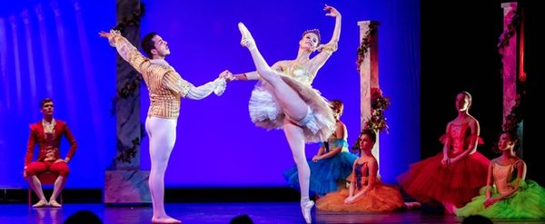 Interview: Lauren Stenroos of HANDEL'S MESSIAH at KeyBank State Theatre At Playhouse Square