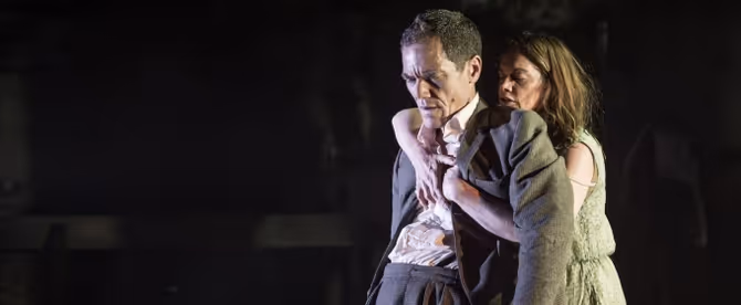 Review: A MOON FOR THE MISBEGOTTEN, Almeida