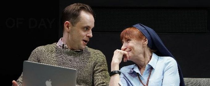 Photos: First Look at Glynis Bell & More in the World Premiere of THIS SPACE BET Photos