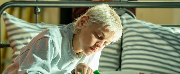 Photos: See Emma Corrin & More in Rehearsals for ORLANDO at the Garrick Theatre Photos