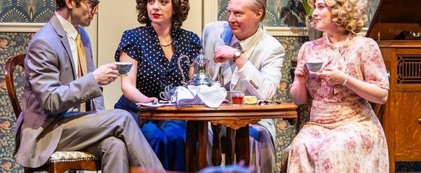 Review: NOEL COWARD'S PRIVATE LIVES at BrightSide Theatre