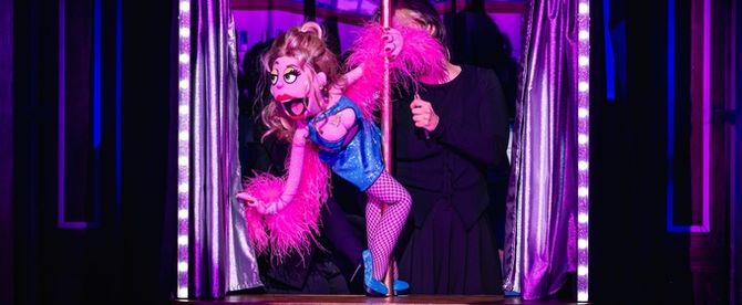 Review Roundup: AVENUE Q Returns to The West End