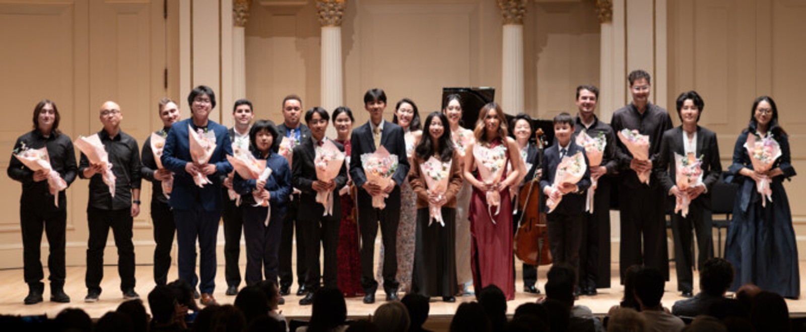 VOICES UNBOUND Benefit Concert Raises Funds at Carnegie Hall