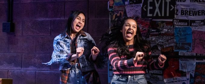 Photos & Video: First Look at DAPHNE'S DIVE at Signature Theatre Photos