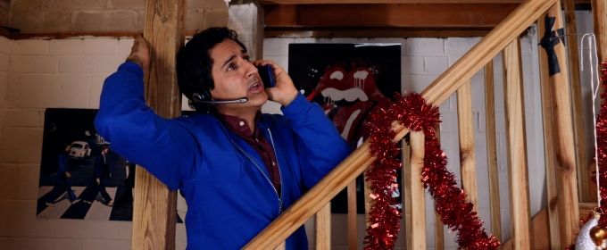 Photos & Video: First Look at  Maulik Pancholy in FULLY COMMITTED Photos