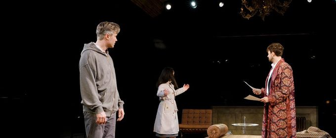 Video: First Look at DEAR ALIEN at Alley Theatre