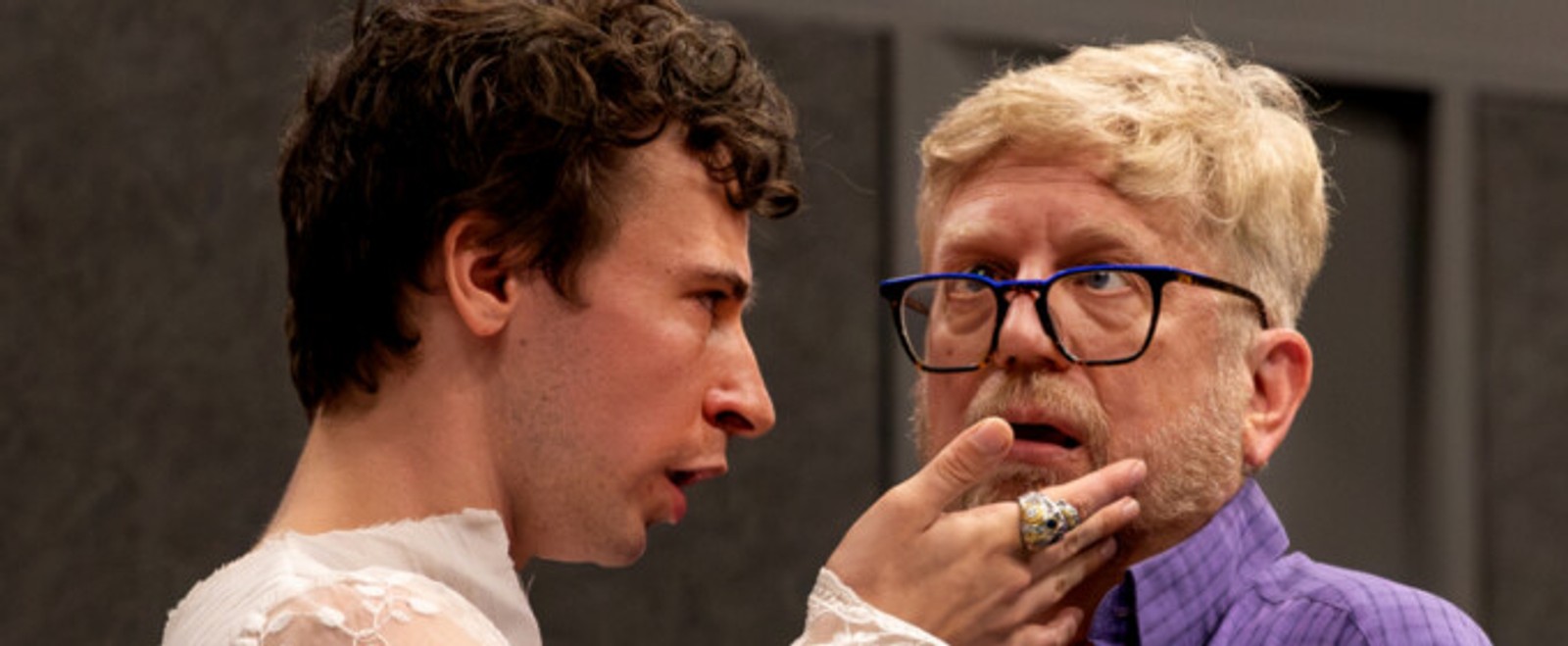 DRACULA: A COMEDY OF TERRORS to Open at Theatre in the Park