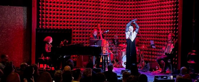 Review: The Ever Divine Kim David Smith Dazzled In COMME UNE FOLLE at Joe's Pub
