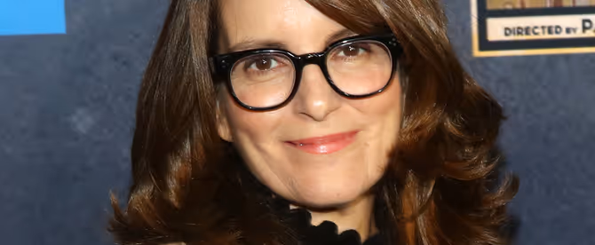 Tina Fey Set to Host First Episode of SATURDAY NIGHT LIVE UK