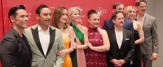 Video: Inside Opening Night of FALLEN ANGELS with Rose Byrne, Kelli O'Hara & More!