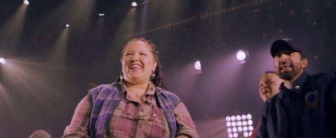 Video: COME FROM AWAY Boards Syracuse Stage with 'Welcome to the Rock'
