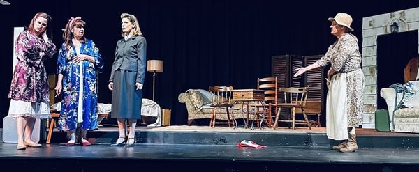 Review: QUIET! THREE LADIES LAUGHING at Crystal Theatre