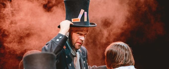 Photos: First Look at the New Vic's ALICE IN WONDERLAND Photos