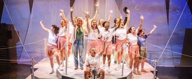 Review: MAIDEN VOYAGE, Southwark Playhouse Elephant