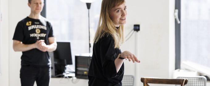 Photos: Inside Rehearsal For THE CIRCLE at Orange Tree Theatre Photos