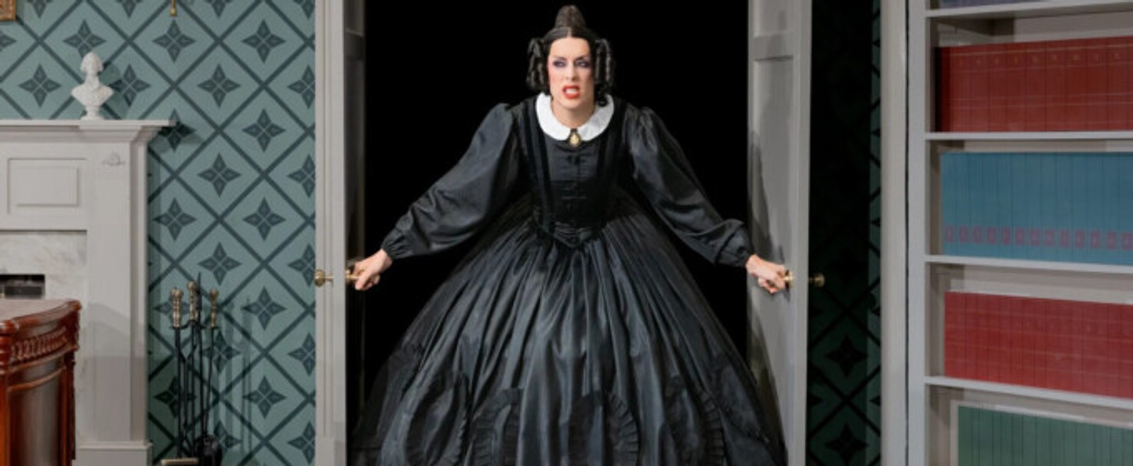 Review: OH, MARY! at Curran Theatre