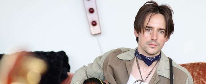 Reeve Carney to Launch Broadway Dallas' CLUB 909 Series