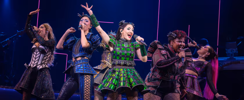 Photos: First Look at Chloe Tucker Caine, Stephanie Jae Park & More in SIX on Broadway Photo