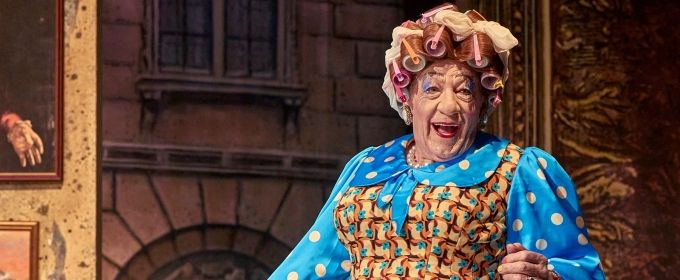 Photos: First Look at Ian McKellen, John Bishop & More in MOTHER GOOSE UK & Irel Photos