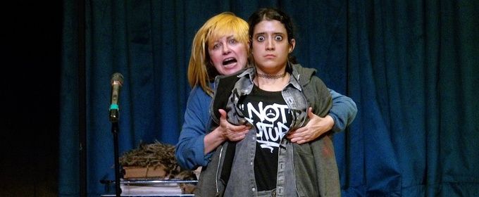 Review: EL PESO DE LAS HORMIGAS at Teatro Juan Ruiz De Alarcón