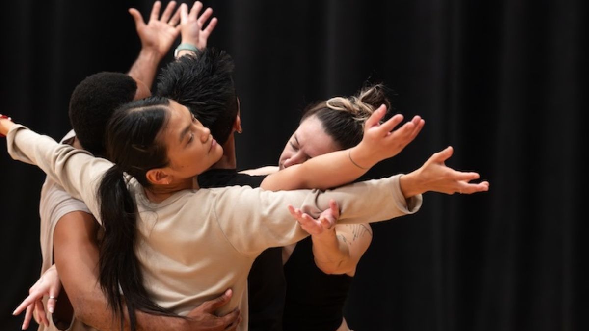 A DEER WALKS INTO A DANCE to Make World Premiere at Nimoy Theater
