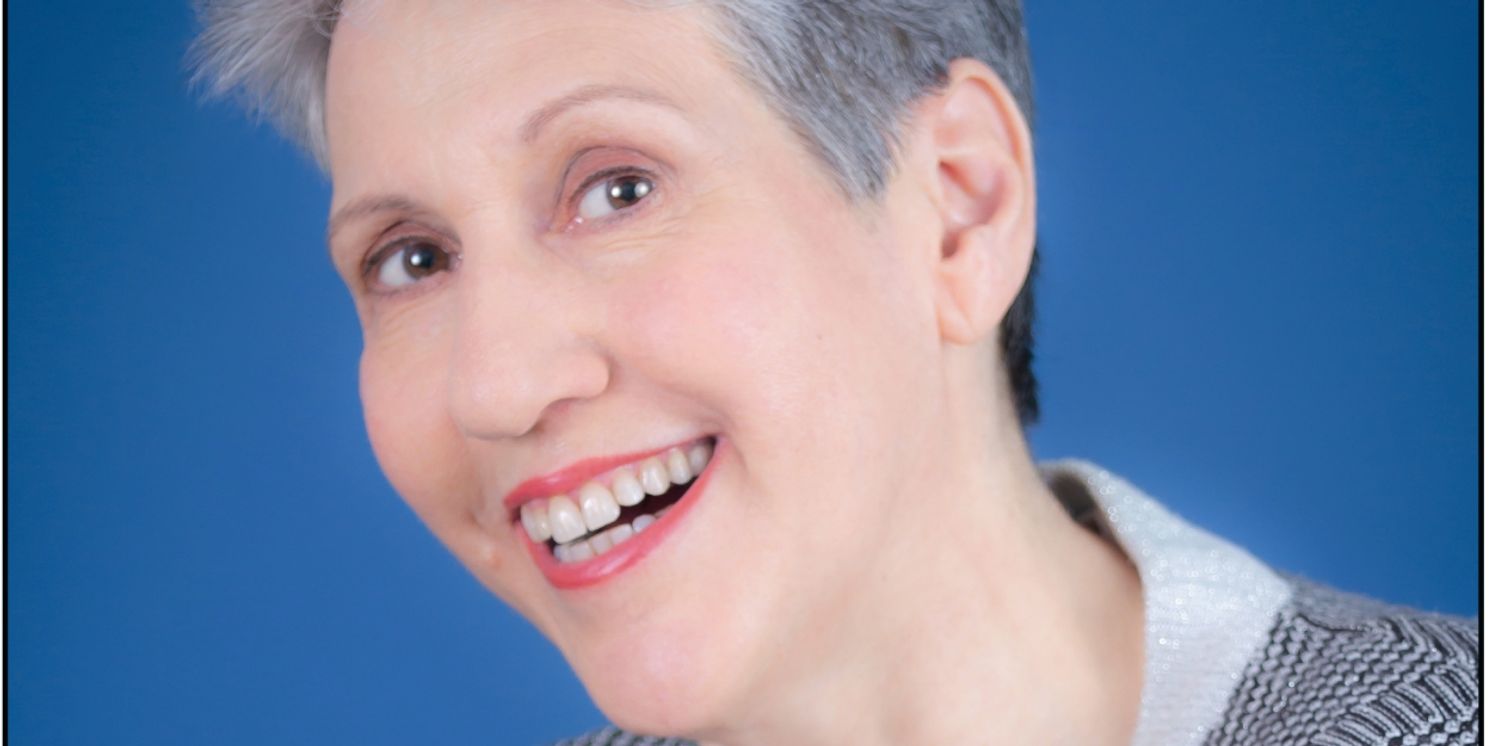 A SEANCE WITH MOM Returns Next Month  Image