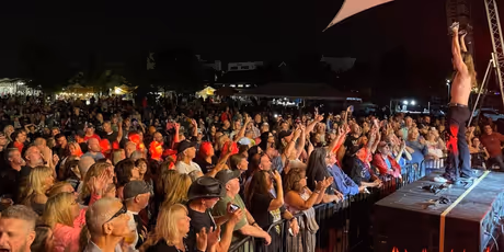 ADRENALIZE – The Ultimate Def Leppard Experience Brings Three Outdoor Shows to the Midwest Photo