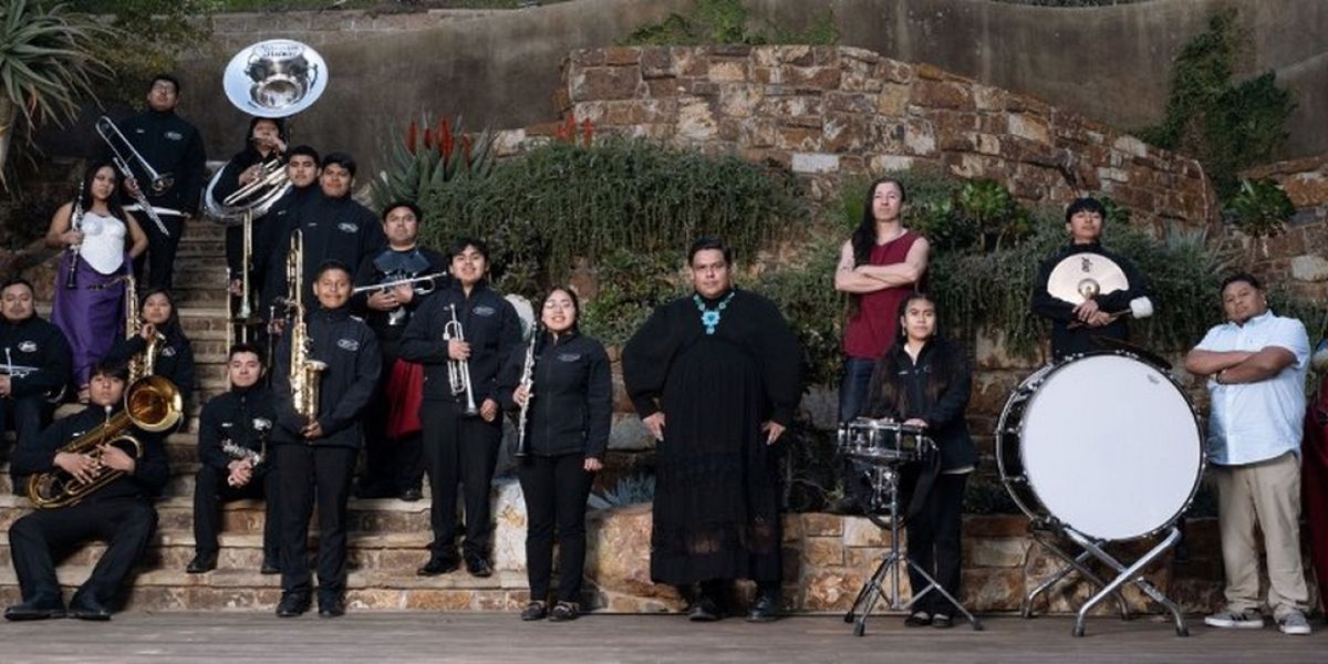 AL SUR DE LA FRONTERA Premieres at the Ford in October