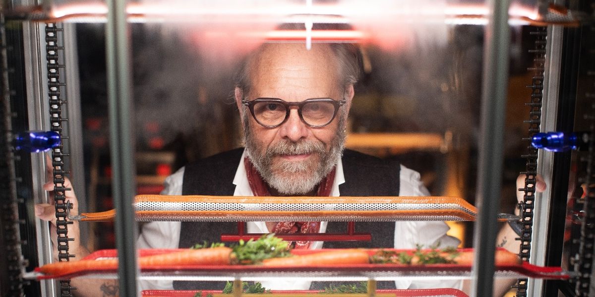 ALTON BROWN LIVE: LAST BITE Adds Show At CIBC Theatre