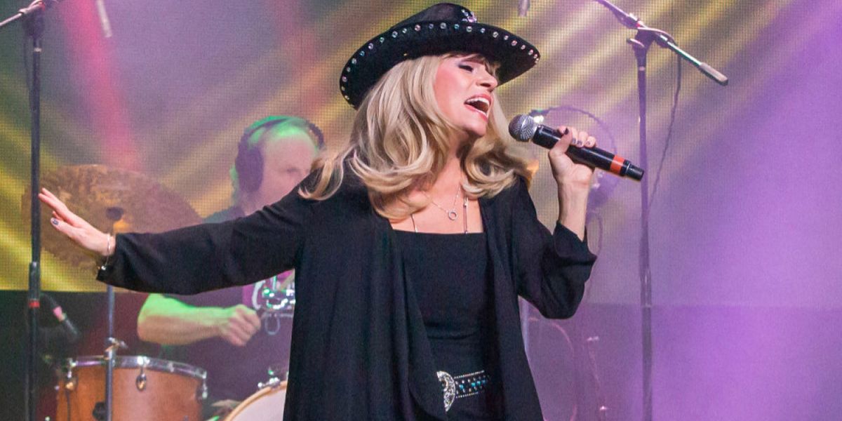 ALWAYS OLIVIA Tribute Concert to Play Riverside Casino in Iowa