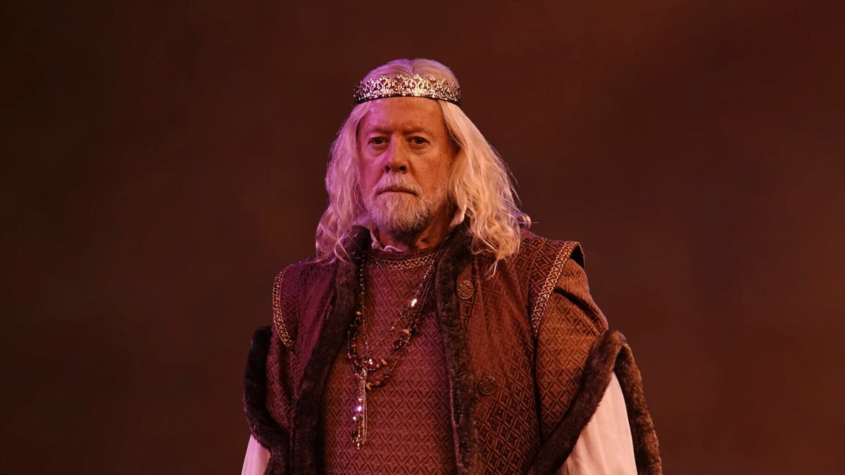 AS YOU LIKE IT and KING LEAR to Open at Stolen Shakespeare Guild