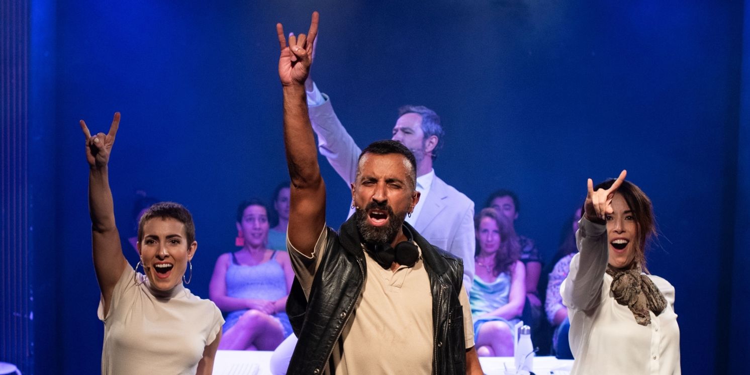 ATRAPADAS EN LA OFI prorroga en el Lara hasta abril  Image