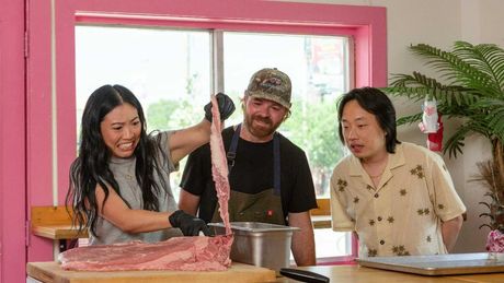 AWKWAFINA: THE UNLIKELY COOK to Debut on Apple TV Photo