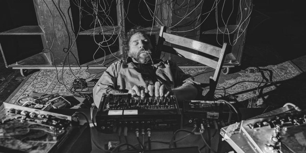 Aaron Dilloway to Release NO SKILL COMEDY MIND READING via Dais Records
