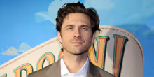 Aaron Tveit Joins NICE EGGS Film Alongside Jane Krakowski