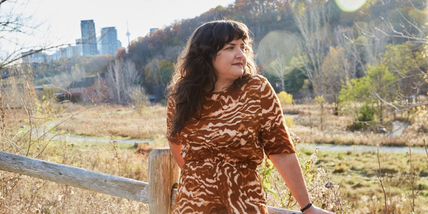 Abigail Lapell Shares Focus Track 'Flowers in my Hair' From New Album  Image