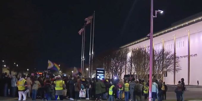 VIDEO: Drag Artists March for LGBTQ+ Representation at Kennedy Center