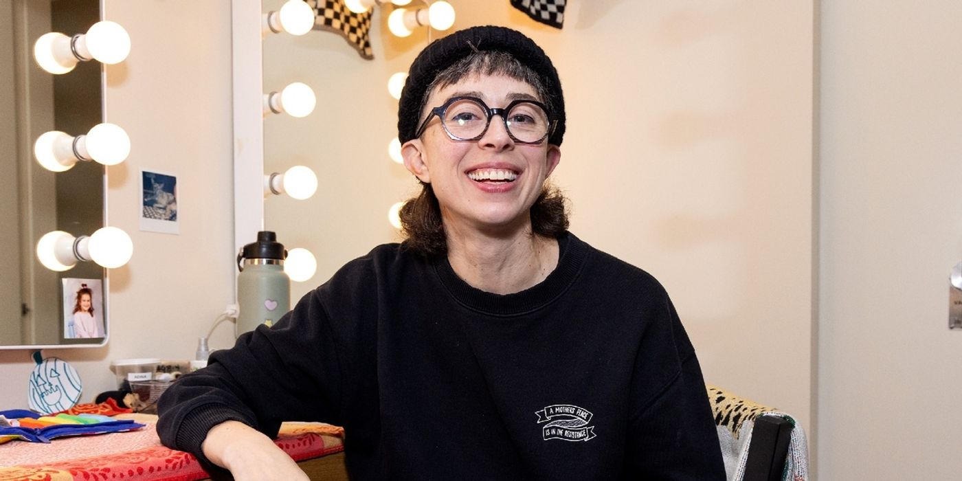 Wake Up With BroadwayWorld December 5, 2025- Explore Christmas In NYC and More  Image