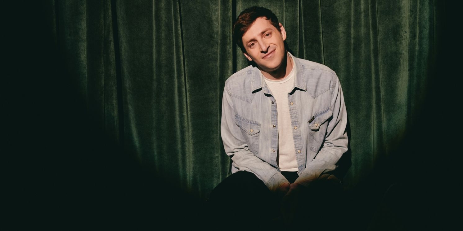 Alex Edelman to Host The 39th Artios Awards New York Ceremony  Image