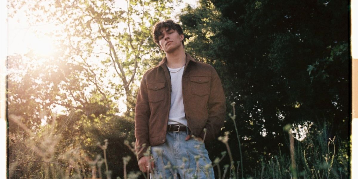 Alex Sampson Releases New Single 'If You Were My Girl'