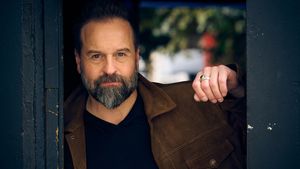 Alfie Boe to Headline Live at Llangollen Pavilion This Summer