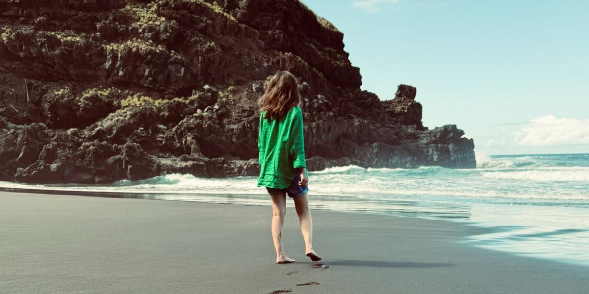 Alice Merton Shares 'run away girl (black sands version)' Ahead of Upcoming Tour