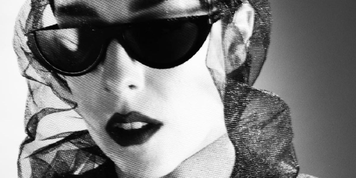 Allie X Releases New Single 'Bon Voyage;' 'Girl With No Face Deluxe' Album Coming Later This Month