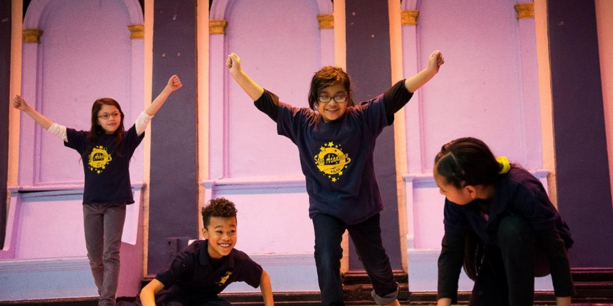 Amanda Selwyn Dance Theatre's NOTES IN MOTION Brings Dance Theatre Programs To Underserved Students