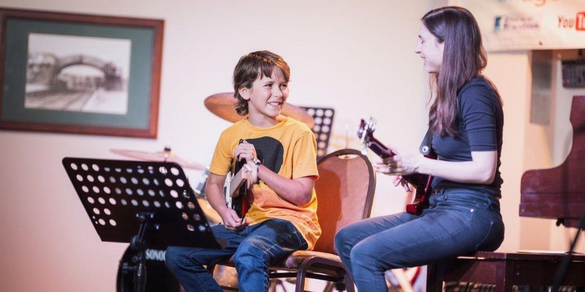 American Music Institute to Offer Valentine's Day Music Lesson Gift Packages