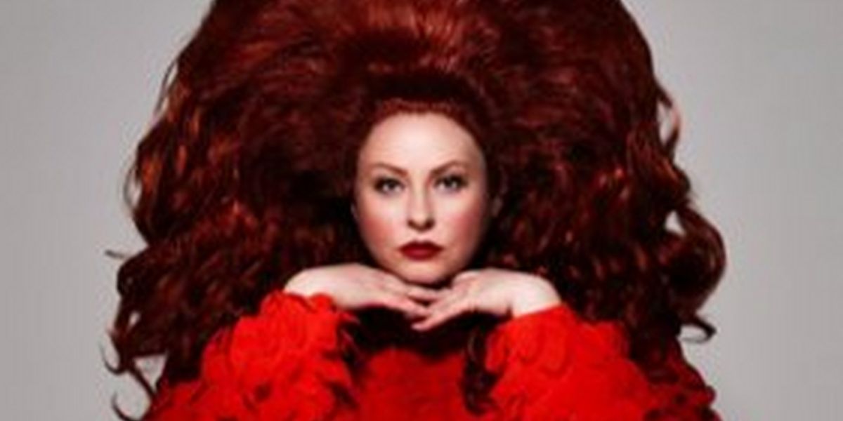 Amy Gledhill Will Return to Edinbrugh Festival Fringe With MAKE ME LOOK FIT ON THE POSTER