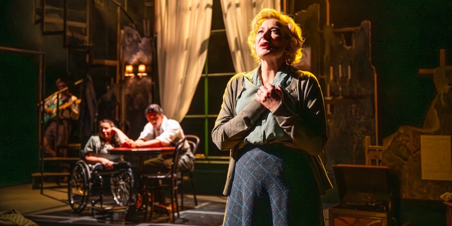 An Englishman Abroad - Gary Naylor Goes To Glasgow  Image