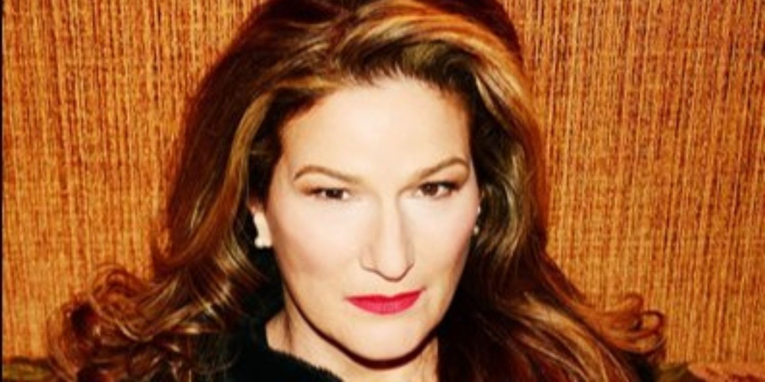 Ana Gasteyer’s SUGAR & BOOZE A HOLIDAY SPECTACULAR to Play The Town Hall  Image
