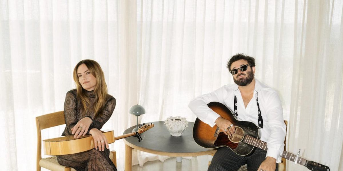 Angus & Julia Stone Release New Album KARAOKE BAR