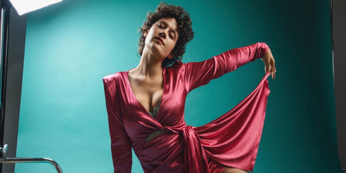 Anna Moss Releases New Single 'Gravy' Ahead of New Album